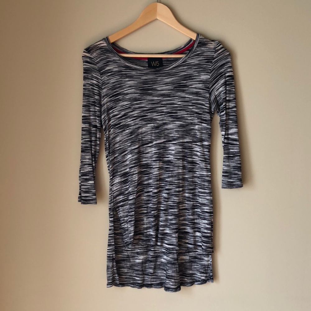 W5 ✨ High Low Striped 3/4 Sleeve Top